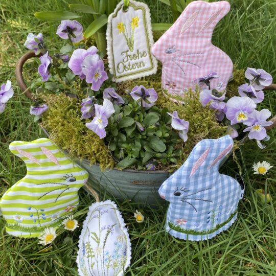 eierwaermer-ostern-hase-gruen