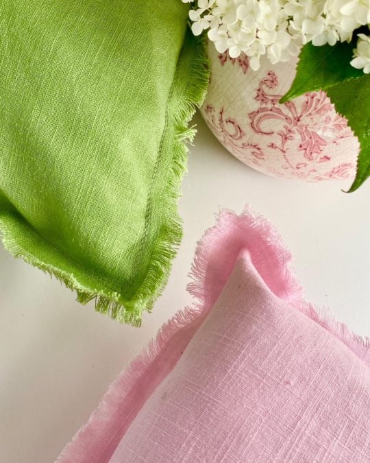 Kissen Leinen mit Fransen rosa grün