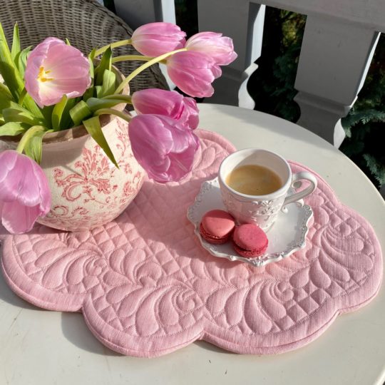 Tischset Leinen rosa oval im französischen Landhausstil