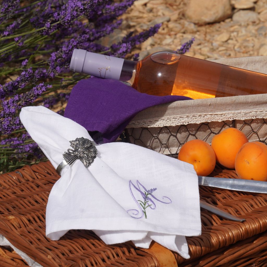 stoffserviette leinen monogramm lavendel garten und wohnen traeume
